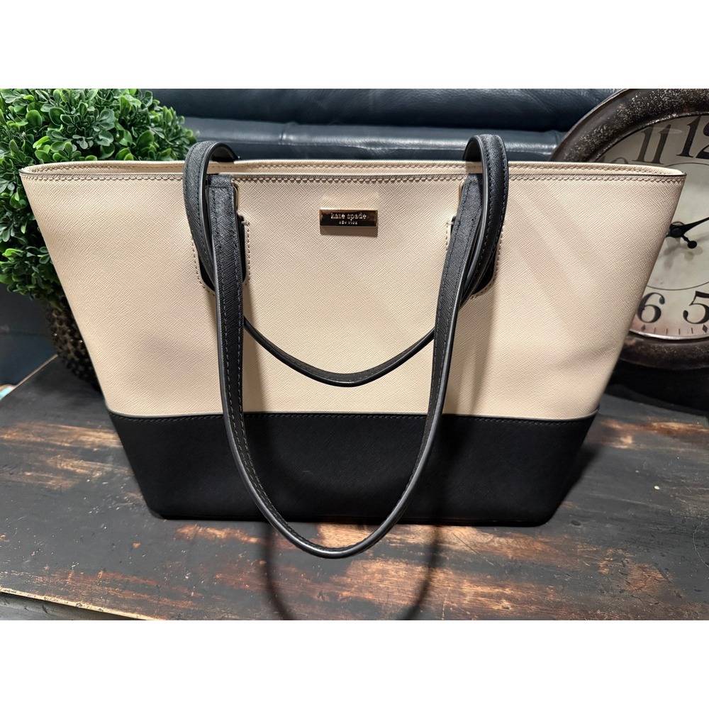 Kate Spade Laurel Way Medium Dally Tote Bag WKRU5302 Soft Porcelain Black